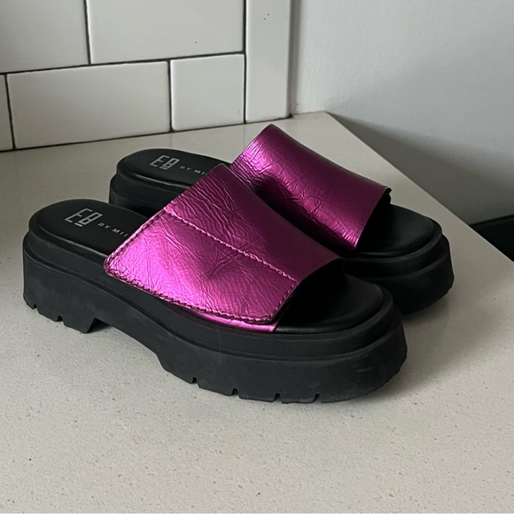 E8 By Miista Liese Metallic Platform Sandal - Picture 6 of 7